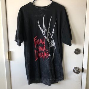 A Nightmare on Elm Street mens tee size L